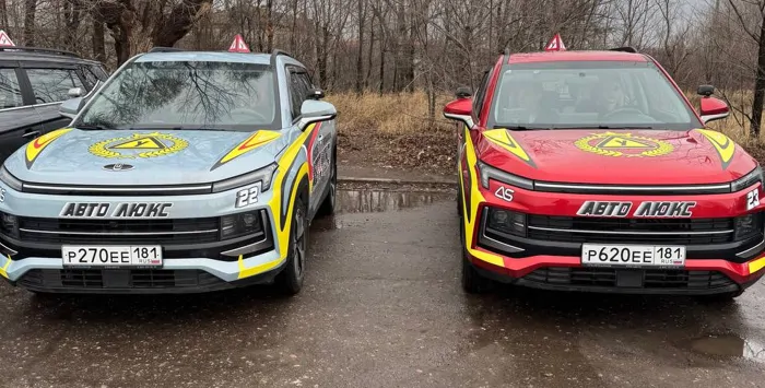 Москвичи автолюкса — автошкола «АвтоЛюкс» в Луганске